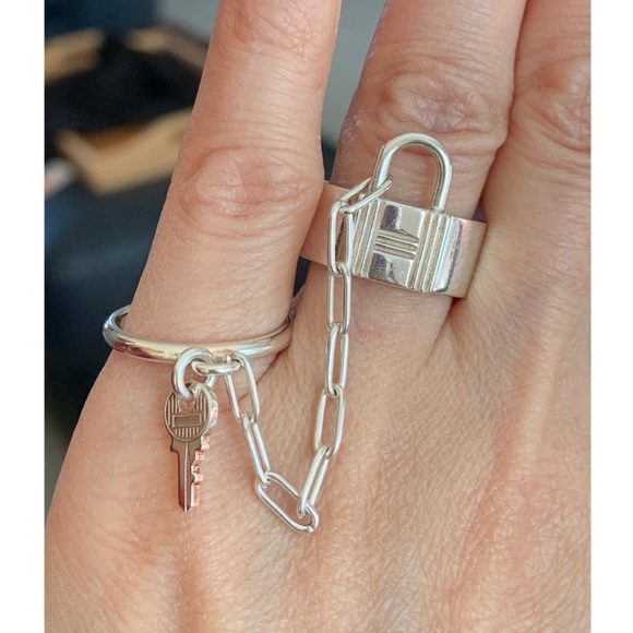 🔴SOLD🔴 Hermes Alpha Kelly Double Ring. Size 48, 50 - Picture 4 of 14
